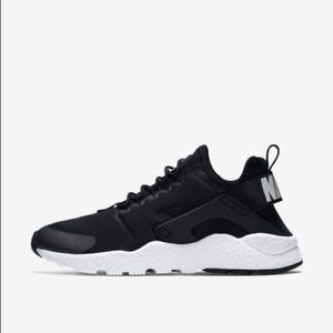 Nike: women’s air huarache run ultra